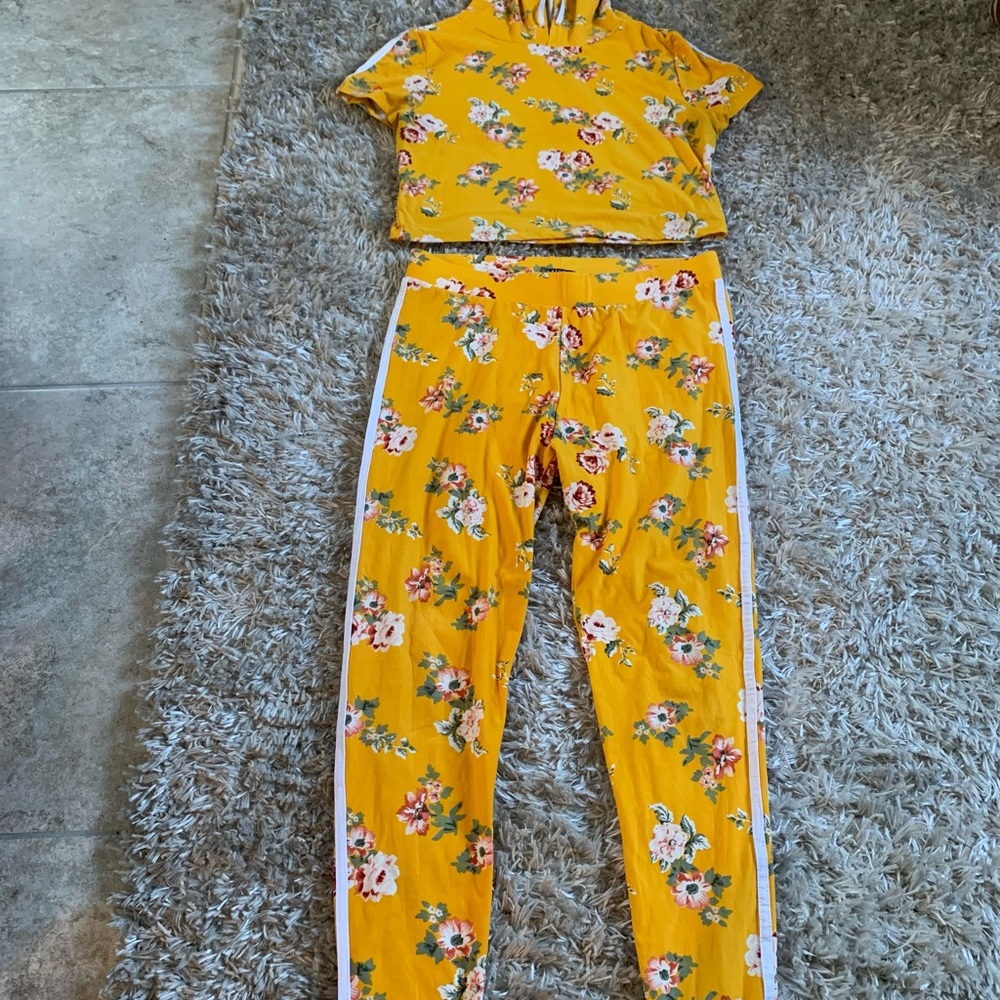 Girls Jogging Suit Juniors Size XL